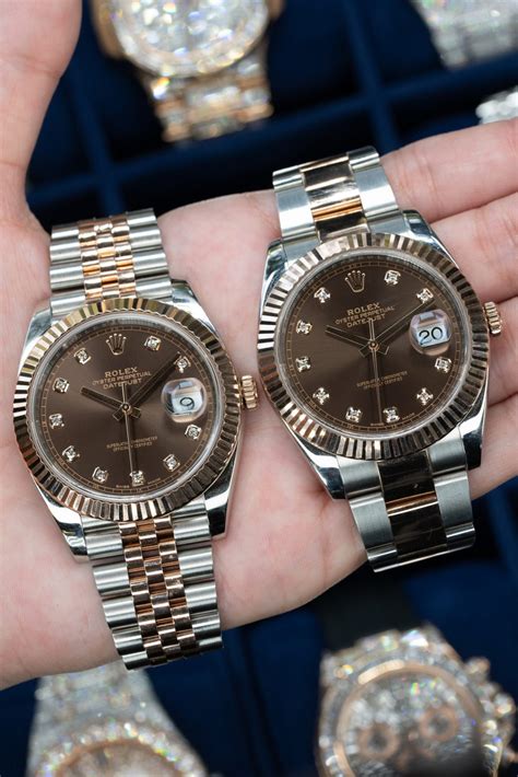 rolex oyster band in stainless steel|rolex jubilee vs oyster.